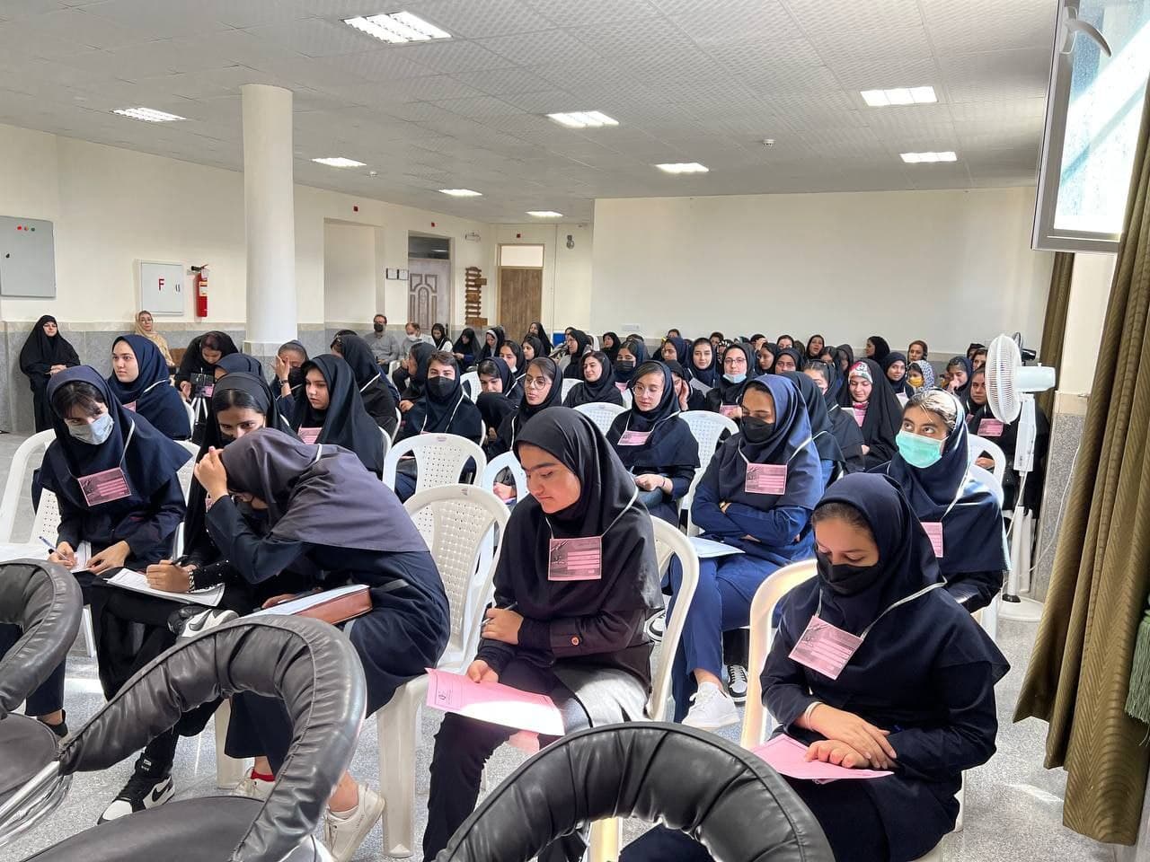 دبیرستان غیردولتی متوسطه اول ودوم حبل المتین