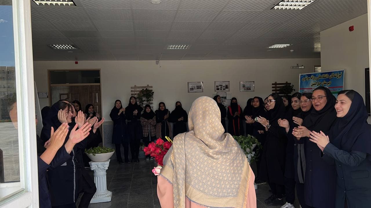دبیرستان غیردولتی متوسطه اول ودوم حبل المتین